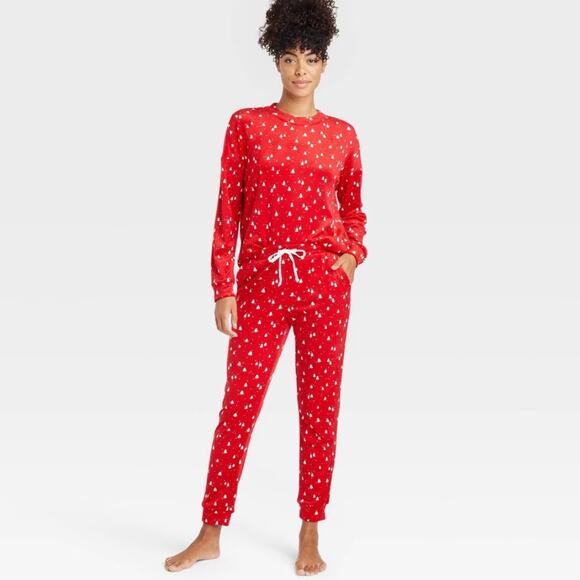 Auden Women's Minky Fleece Pullover Top and Joggers Pajama Set Red Tree Small - Picture 1 of 4